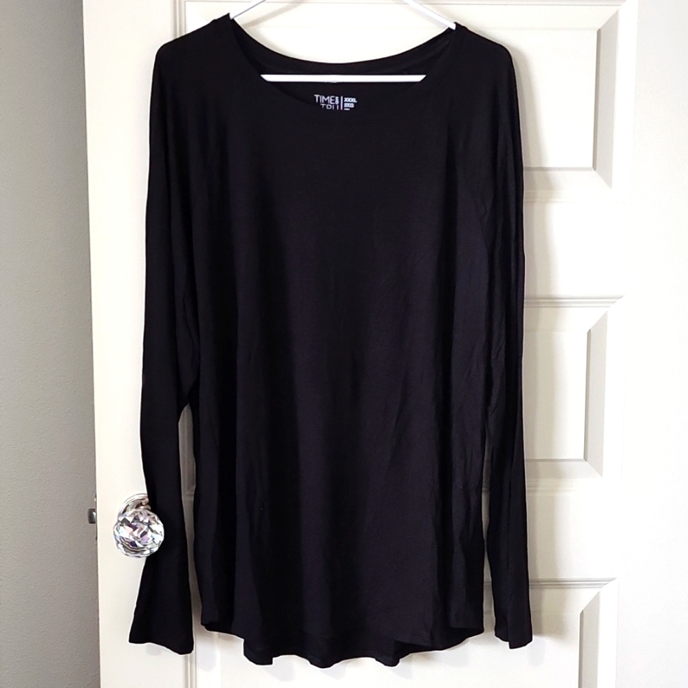 Long Sleeved Bundle (Black and Cream)